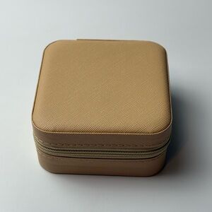 Tan jewelry small Travel Case